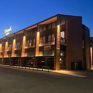 Otel Garda, Affi